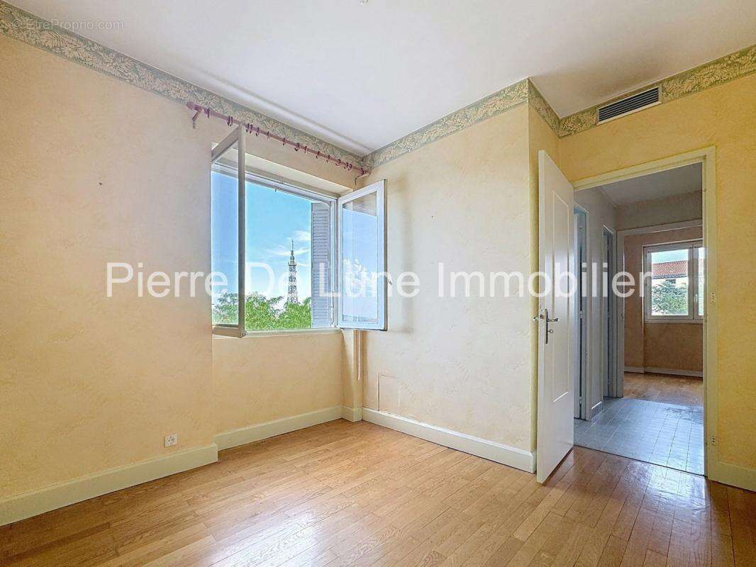 Appartement à LYON-5E