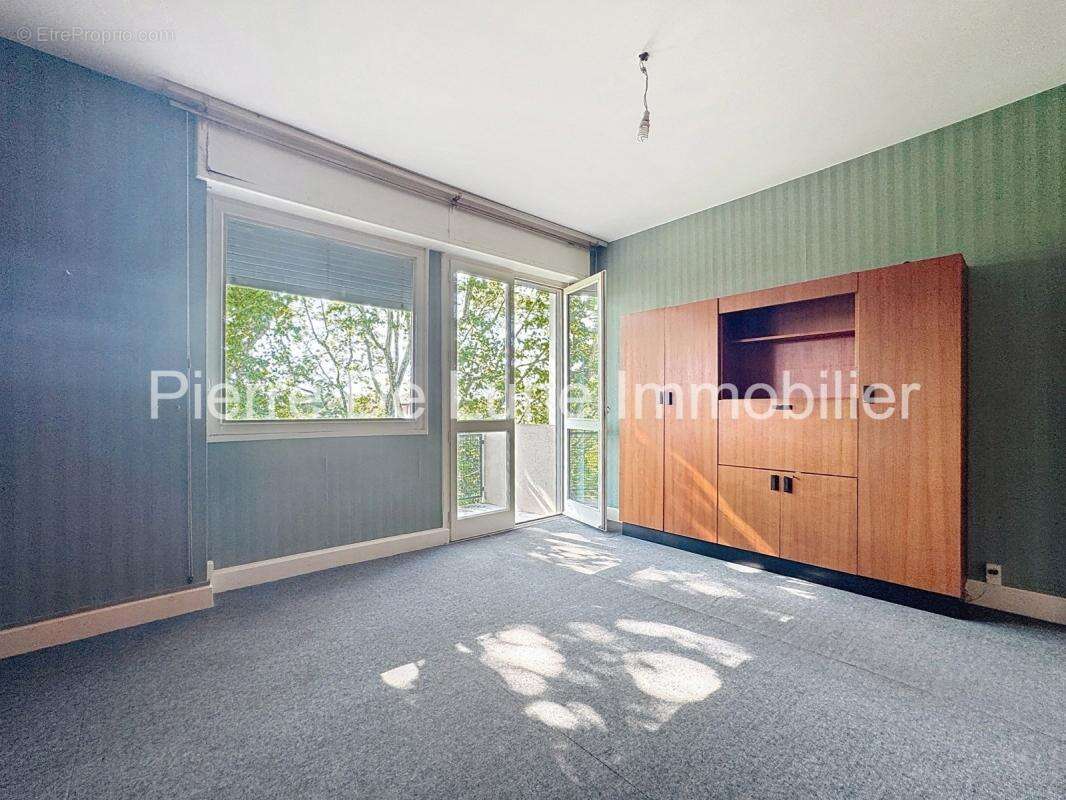 Appartement à LYON-5E