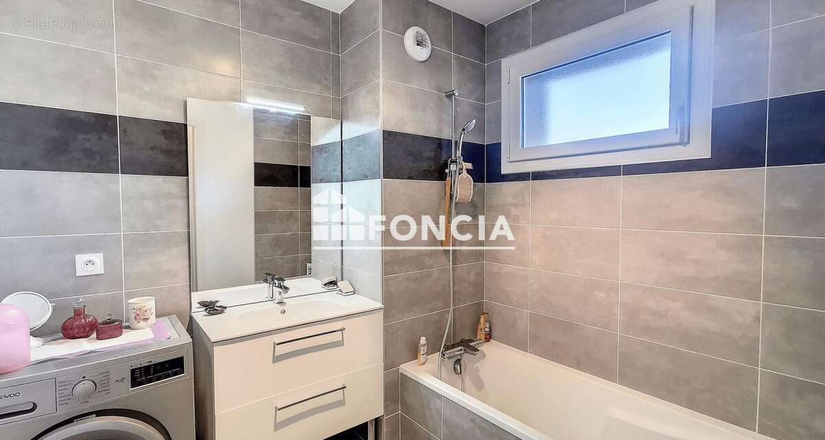 Appartement à EVIAN-LES-BAINS