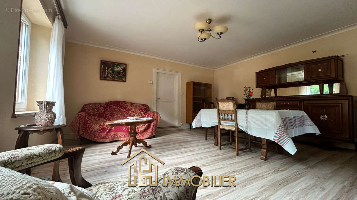 Maison à SAINTE-CROIX-AUX-MINES