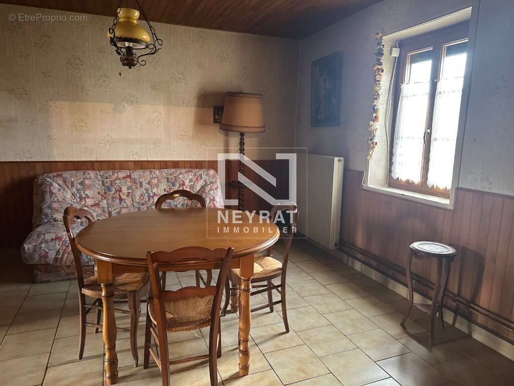 Maison à VITRY-EN-CHAROLLAIS