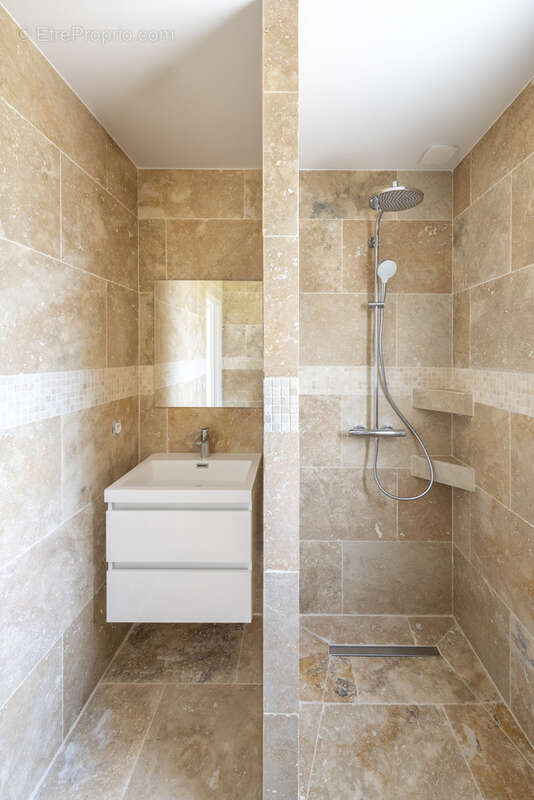 Maison à PUGET-SUR-ARGENS