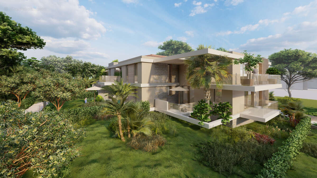 Appartement à SAINT-RAPHAEL