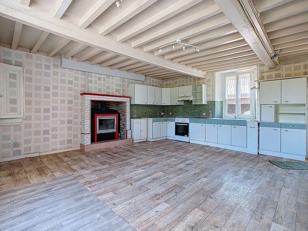 Maison à VILLERS-BOCAGE