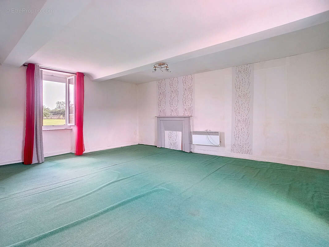 Maison à VILLERS-BOCAGE