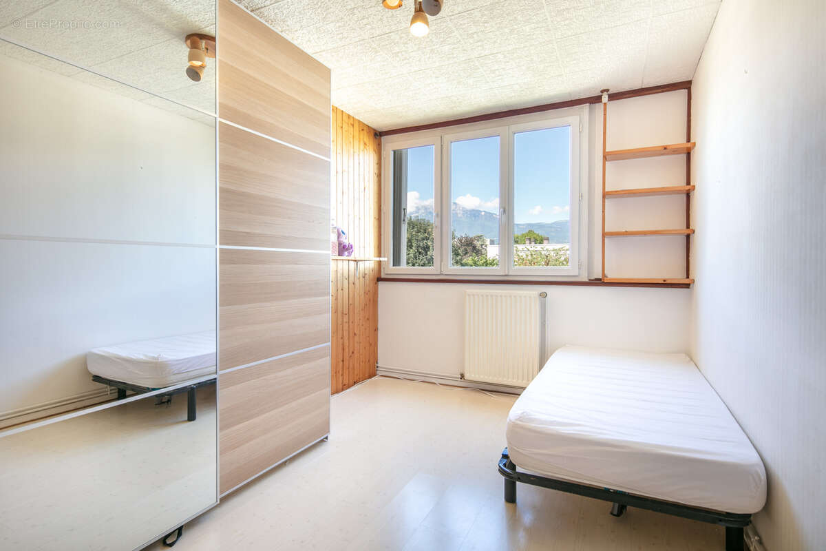 Appartement à SAINT-MARTIN-D&#039;HERES