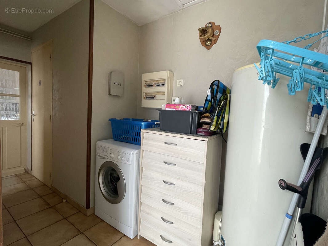 Maison à VILLENEUVE-SUR-ALLIER