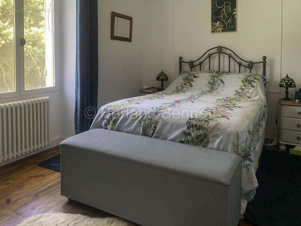 Maison à SAUZE-VAUSSAIS