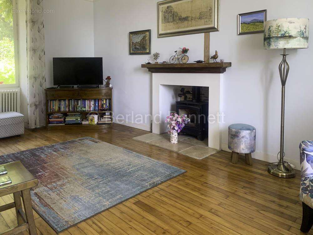 Maison à SAUZE-VAUSSAIS