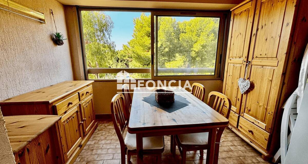 Appartement à SIX-FOURS-LES-PLAGES