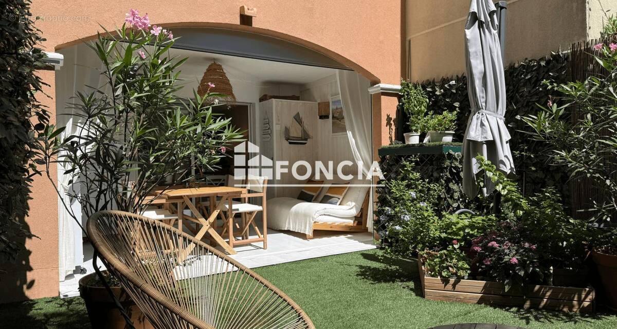 Appartement à LA CROIX-VALMER