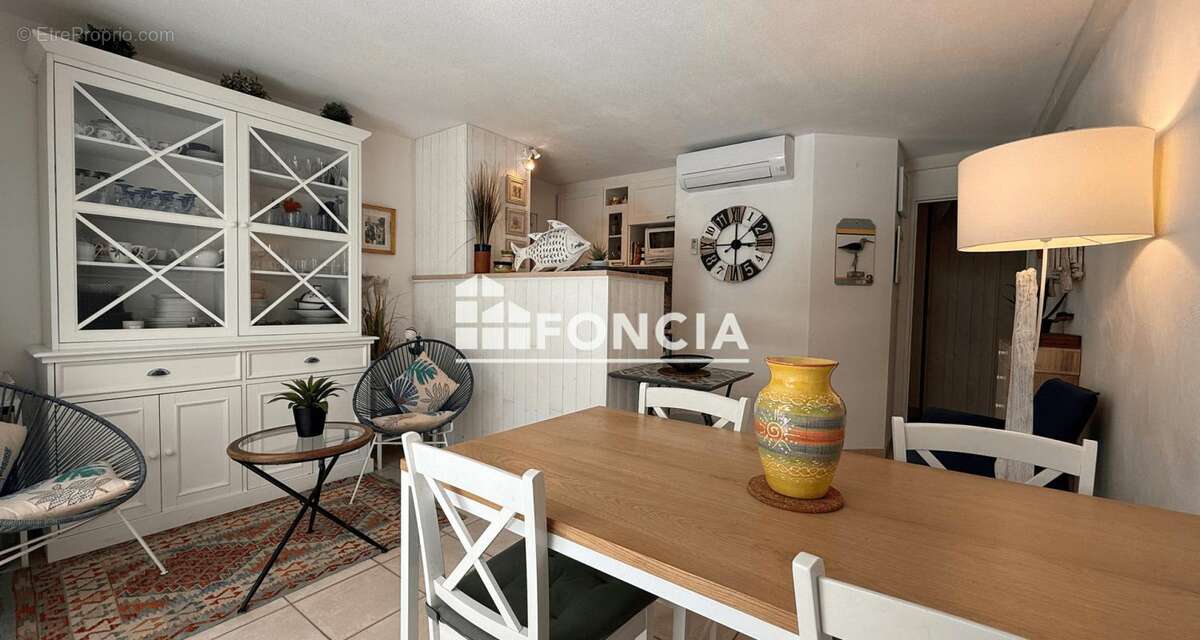 Appartement à LA CROIX-VALMER