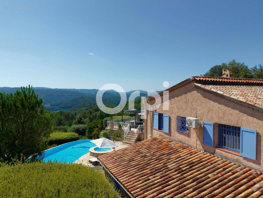 Maison à MONTAUROUX