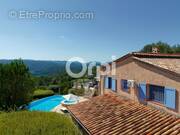 Maison à MONTAUROUX