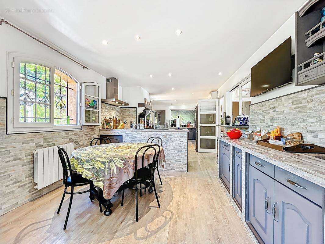 Maison à SAINT-RAPHAEL