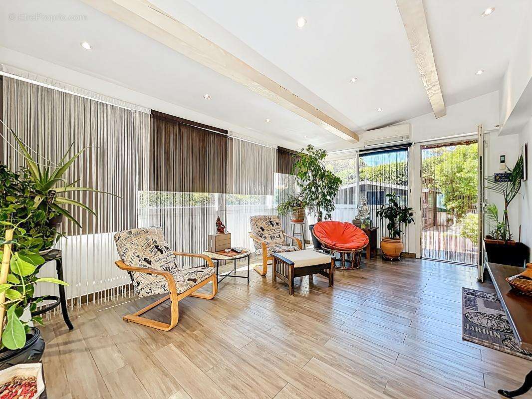 Maison à SAINT-RAPHAEL