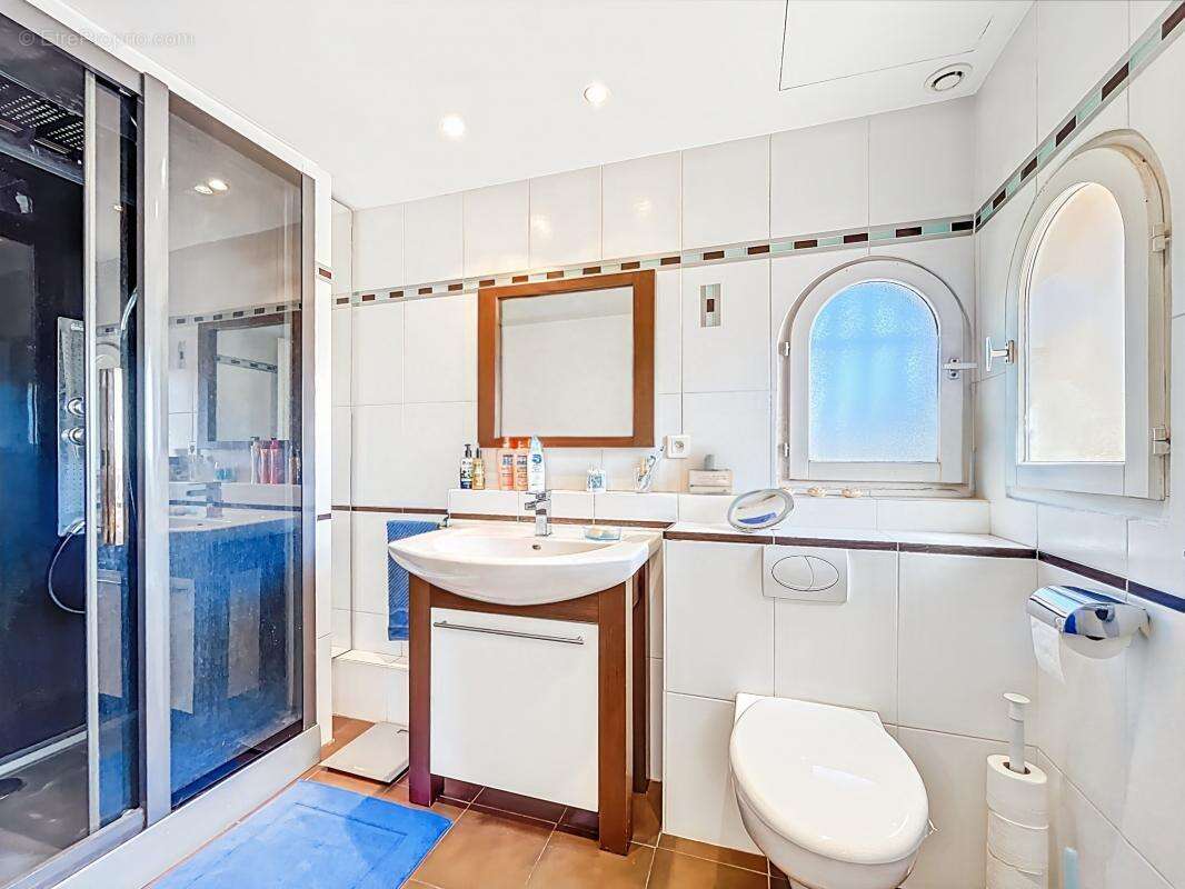 Maison à SAINT-RAPHAEL