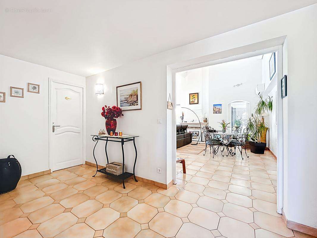 Maison à SAINT-RAPHAEL