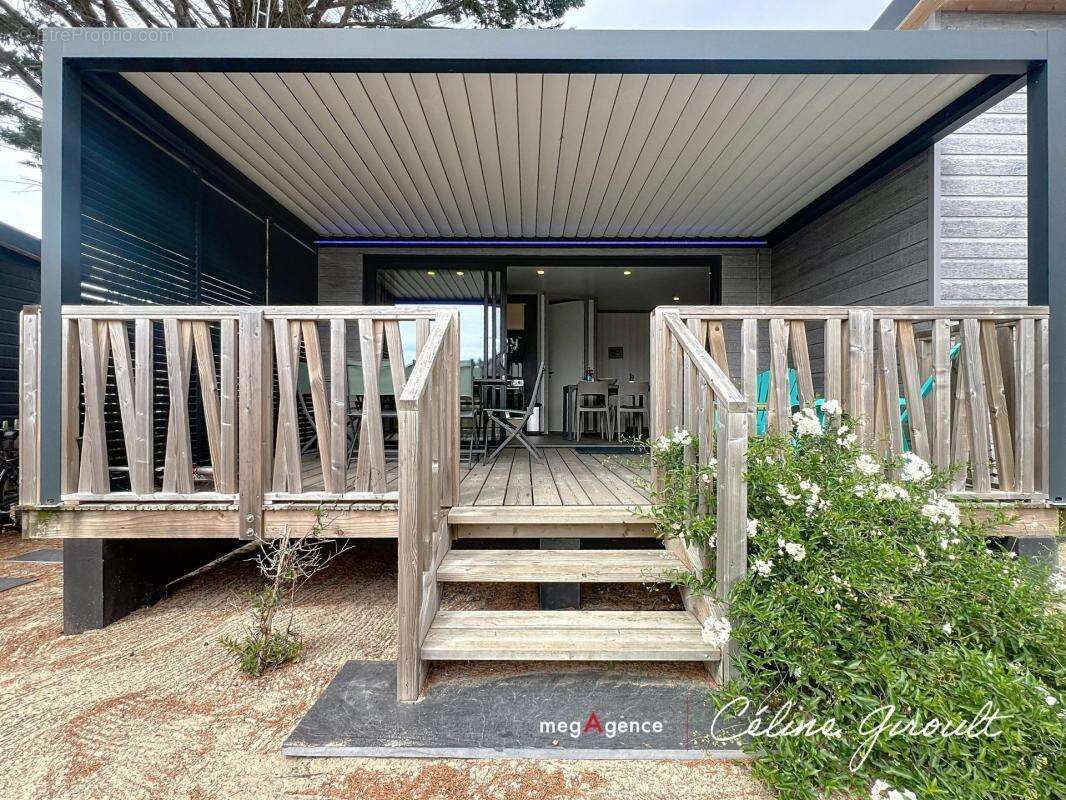 Maison à JULLOUVILLE