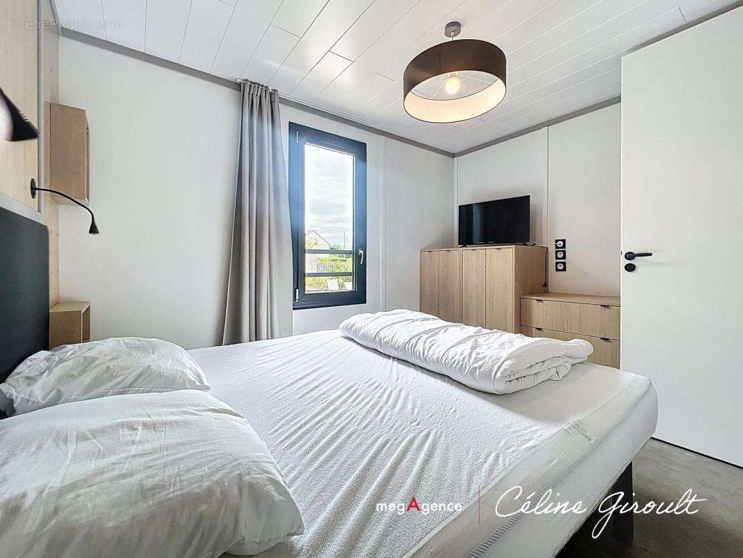 Maison à JULLOUVILLE