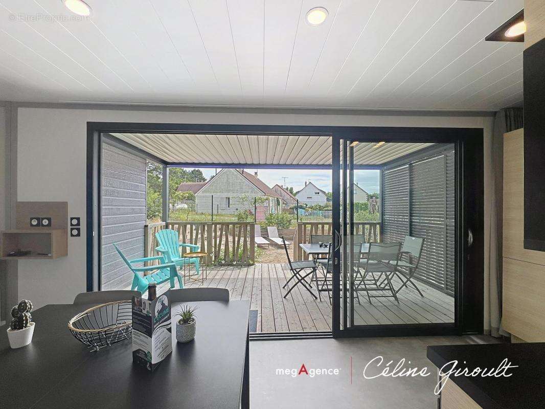 Maison à JULLOUVILLE