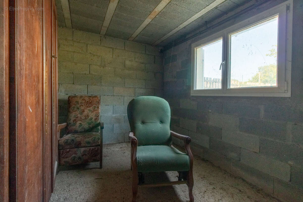 Maison à LES NOUILLERS