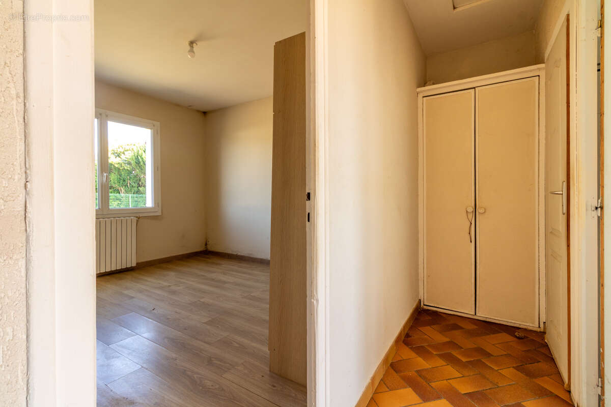 Maison à LES NOUILLERS