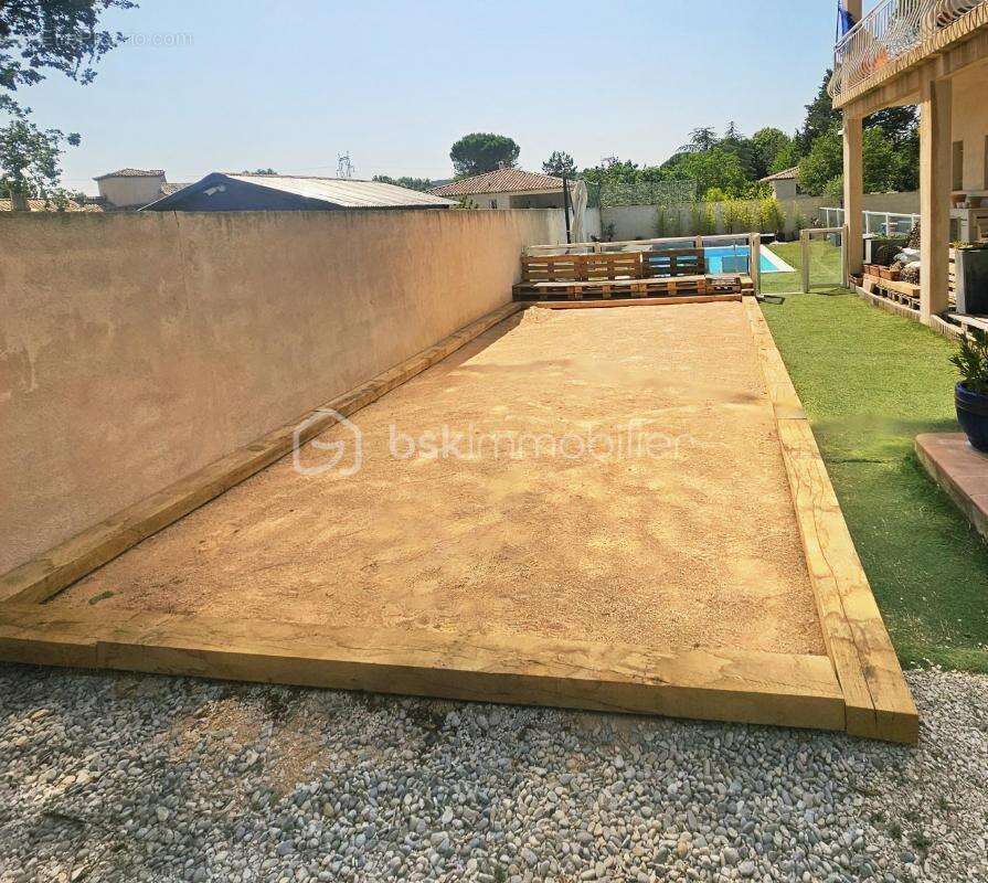 Maison à BOUC-BEL-AIR