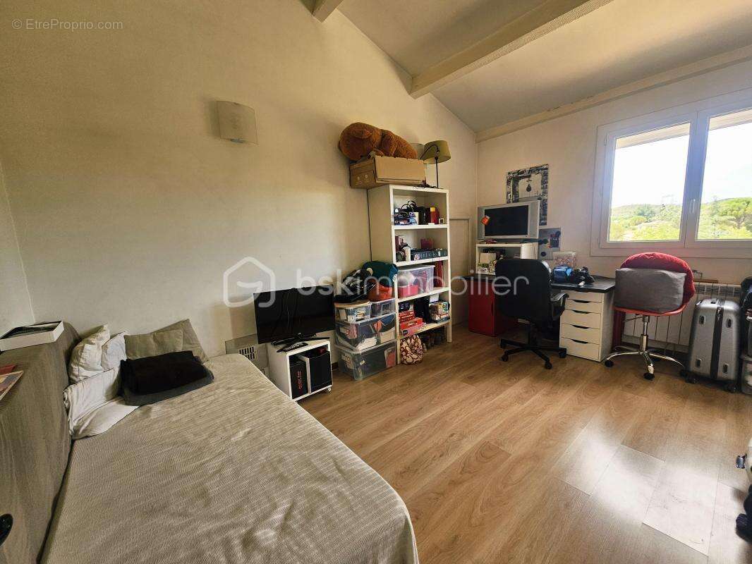 Maison à BOUC-BEL-AIR