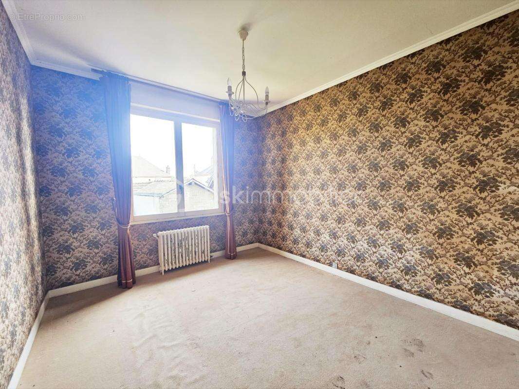 Maison à SULLY-SUR-LOIRE