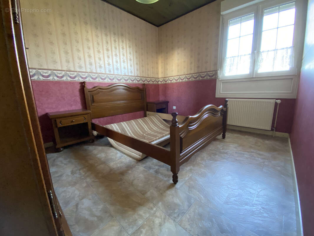 Maison à PUTTELANGE-AUX-LACS