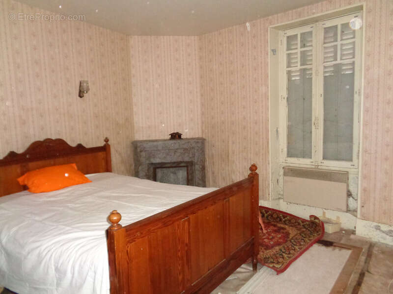 Maison à BONNY-SUR-LOIRE