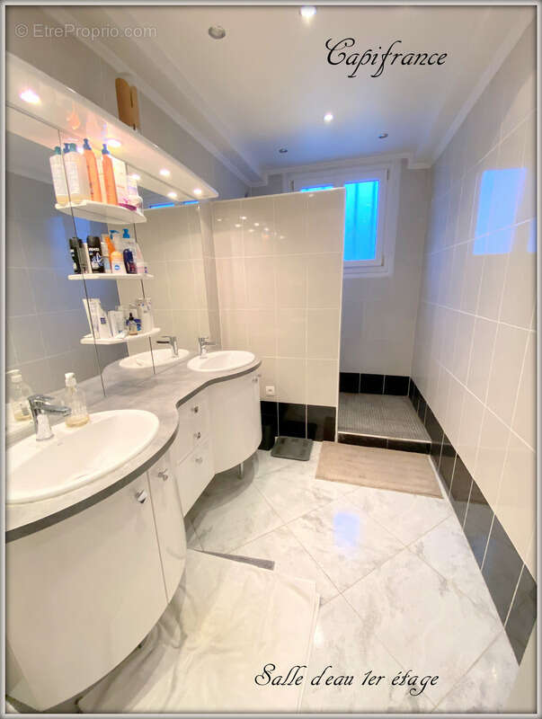 Maison à AULNAY-SOUS-BOIS