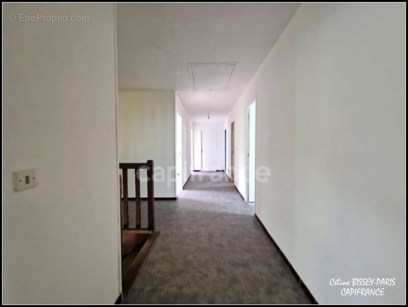 Maison à MALAY-LE-GRAND