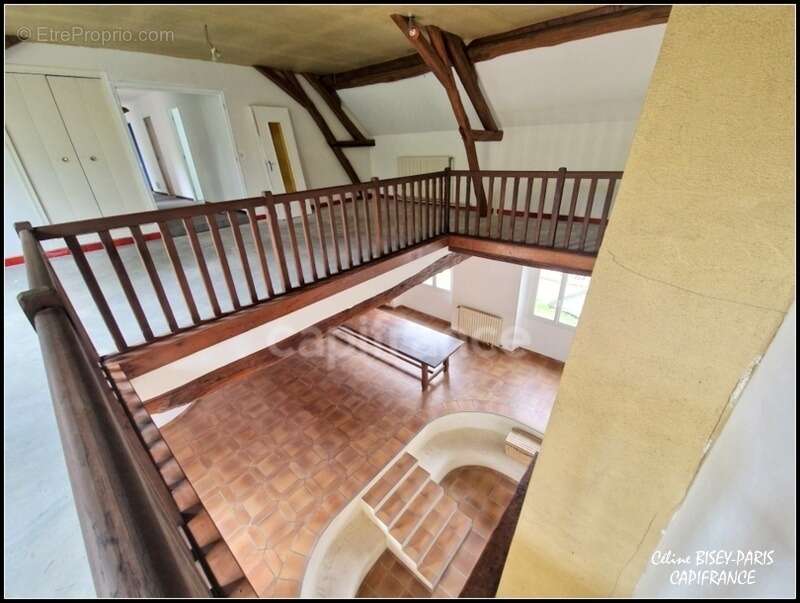 Maison à MALAY-LE-GRAND