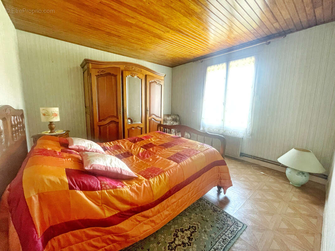 Maison à SEREZIN-DU-RHONE