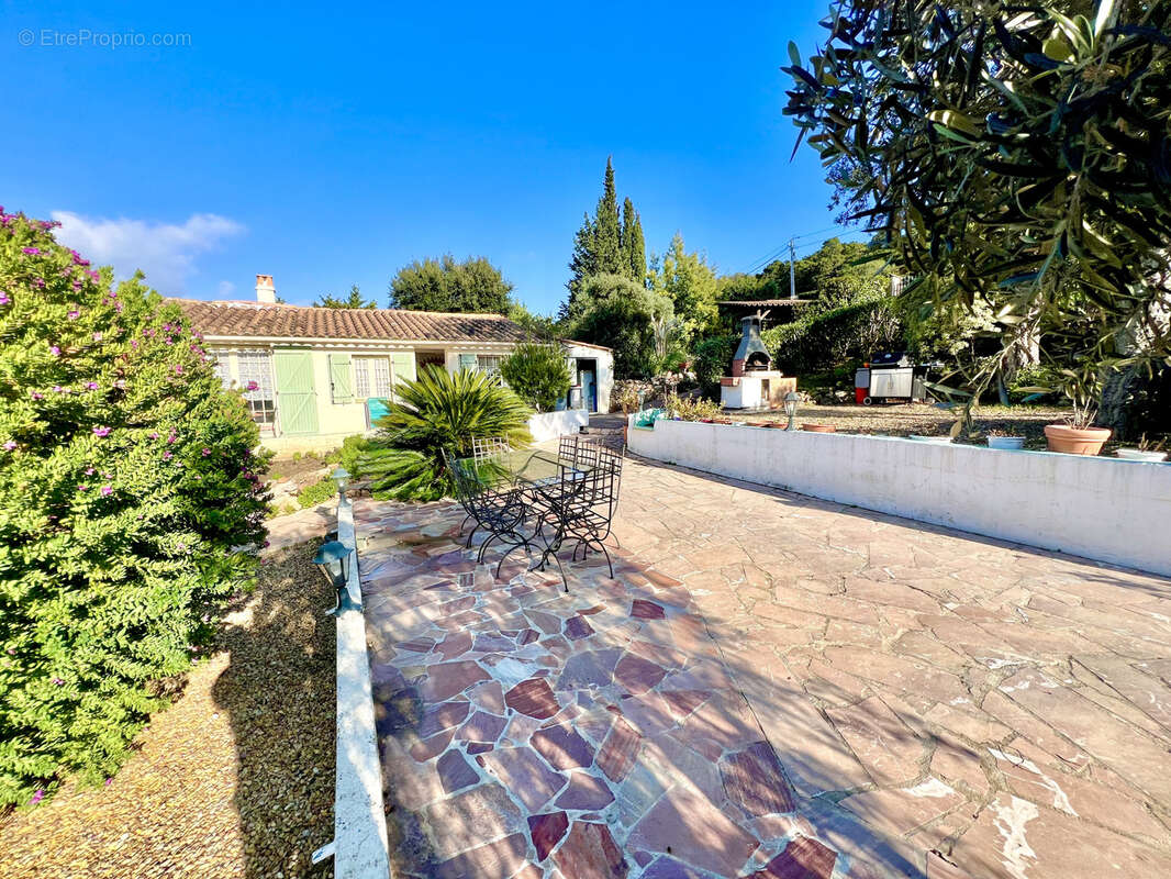 Maison à CAVALAIRE-SUR-MER