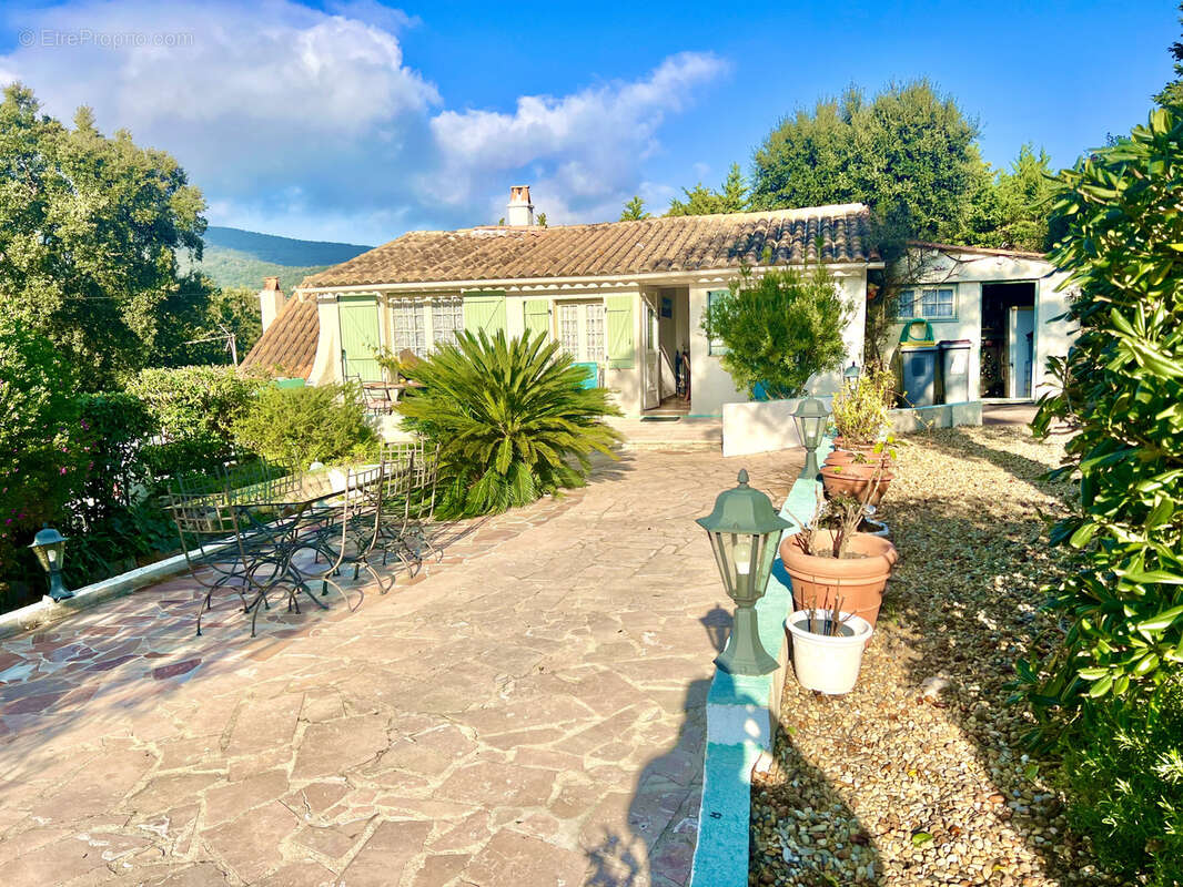 Maison à CAVALAIRE-SUR-MER