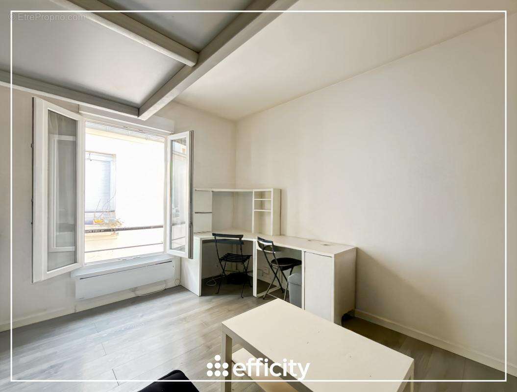 Appartement à PARIS-12E
