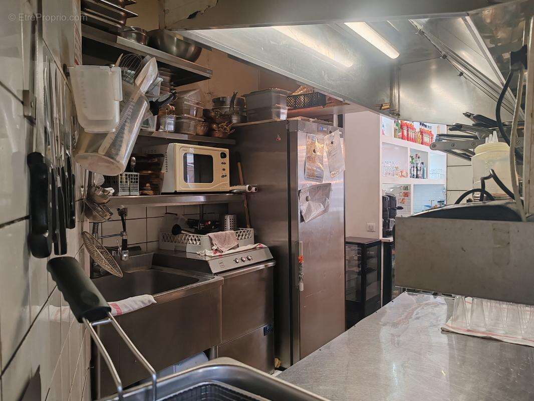 Commerce à MARSEILLE-6E