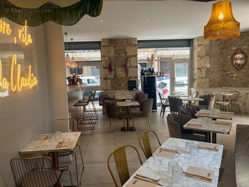 Commerce à MARSEILLE-6E