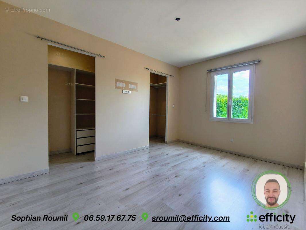 Maison à BARBEZIEUX-SAINT-HILAIRE