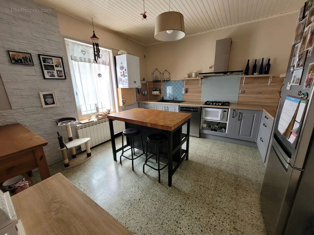 Maison à SALLES-D&#039;AUDE