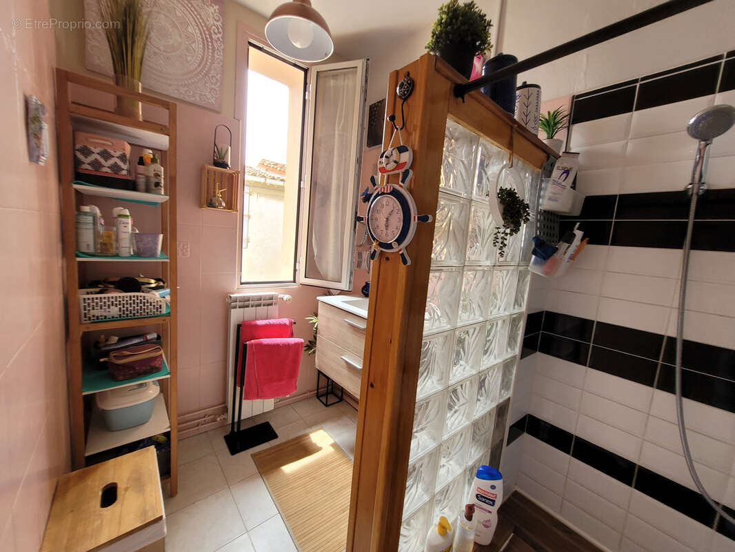 Maison à SALLES-D&#039;AUDE