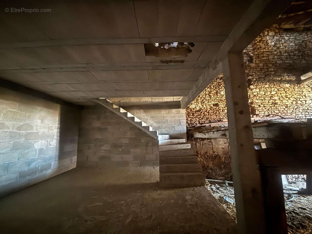 Autre à LABERGEMENT-SAINTE-MARIE