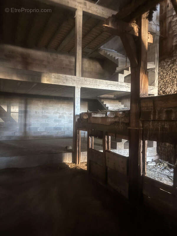 Autre à LABERGEMENT-SAINTE-MARIE