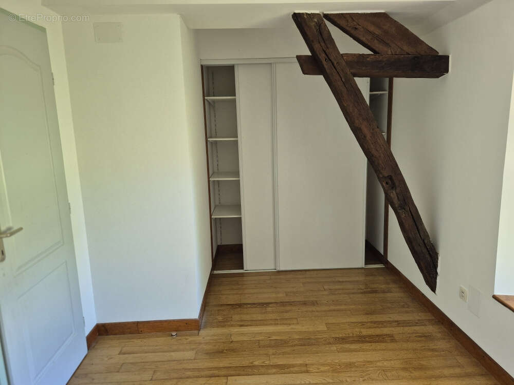 Maison à TRIE-SUR-BAISE