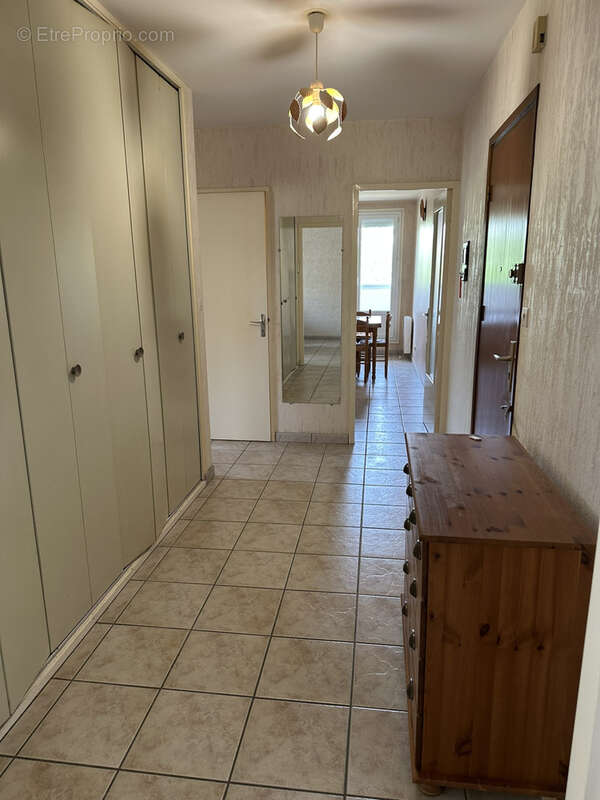 Appartement à SAINT-ETIENNE