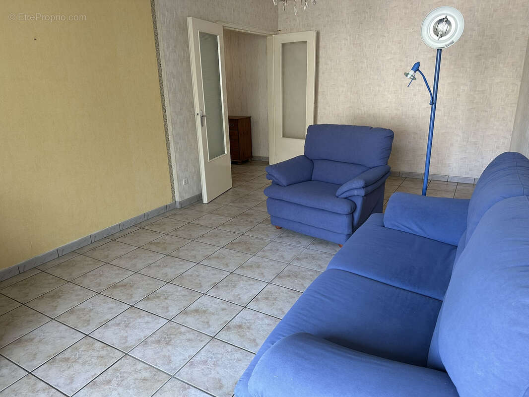 Appartement à SAINT-ETIENNE