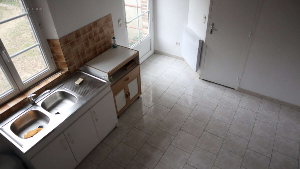 Maison à PONT-SUR-YONNE